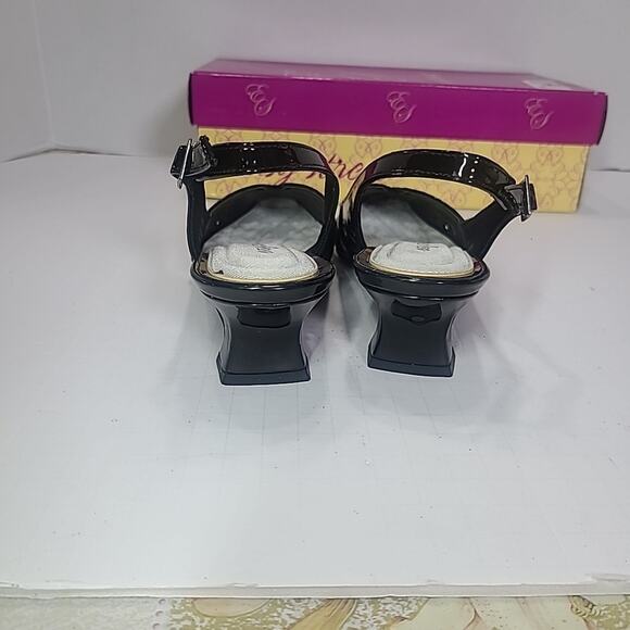 Easy Street Black Patent Slingback Pumps – Kitten/Block Heel – Women’s Sz 7 - Picture 8 of 10